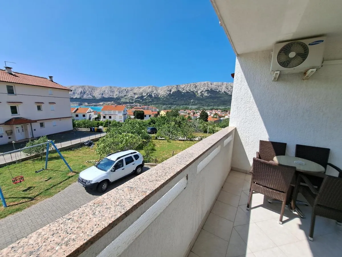 Apartments Leticia Baška