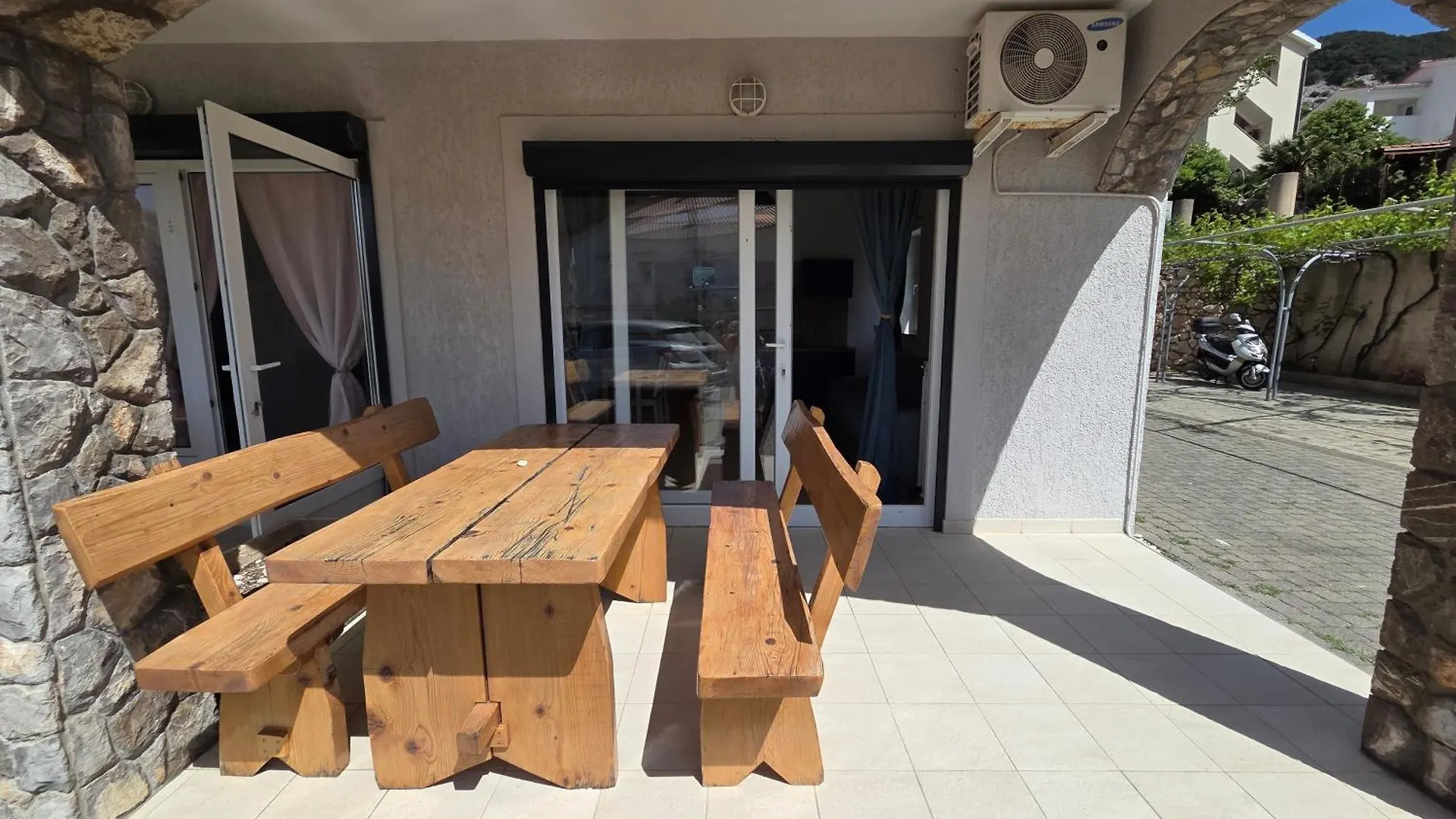 Apartments Leticia Baška