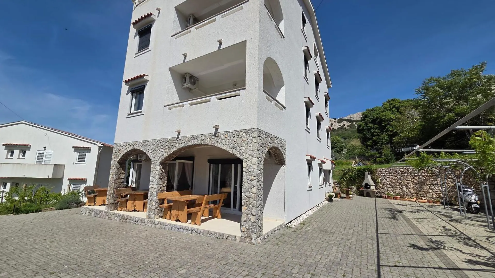 Apartments Leticia