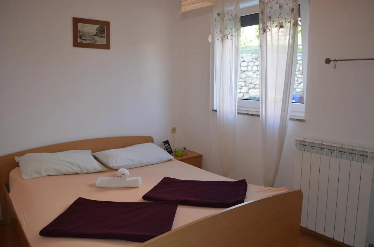 Apartments Leticia Baška Chorvatsko