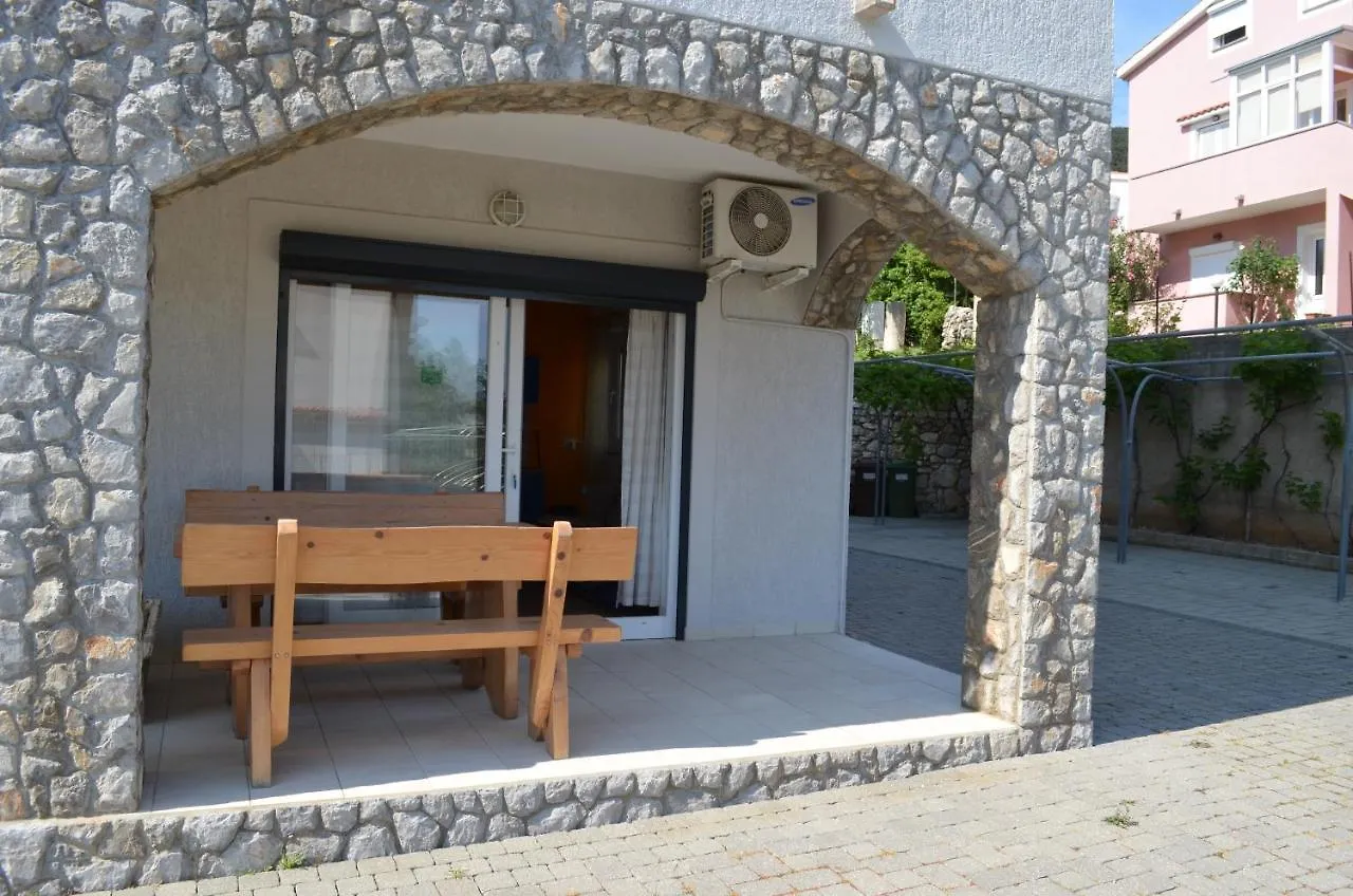Apartments Leticia Baška Chorvatsko