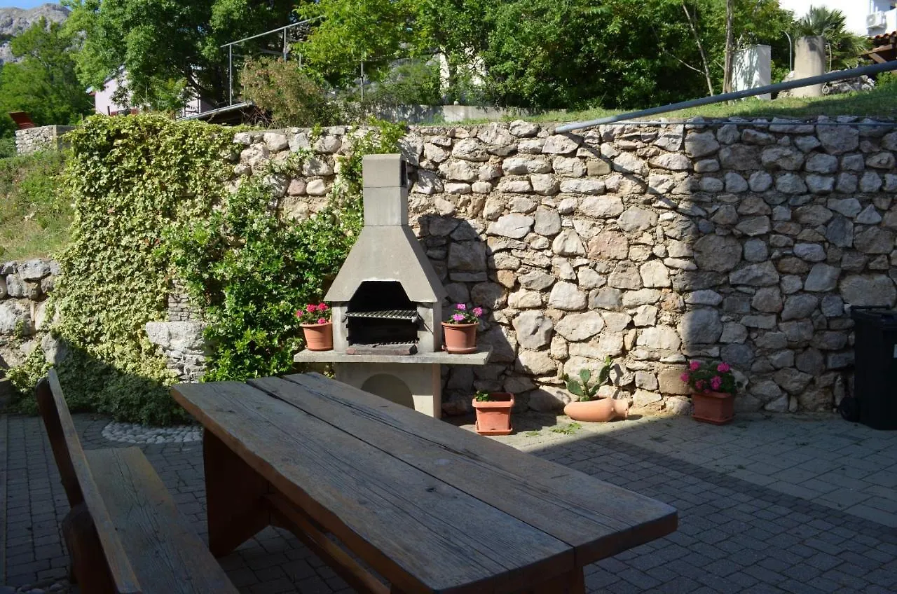 Apartments Leticia Baška