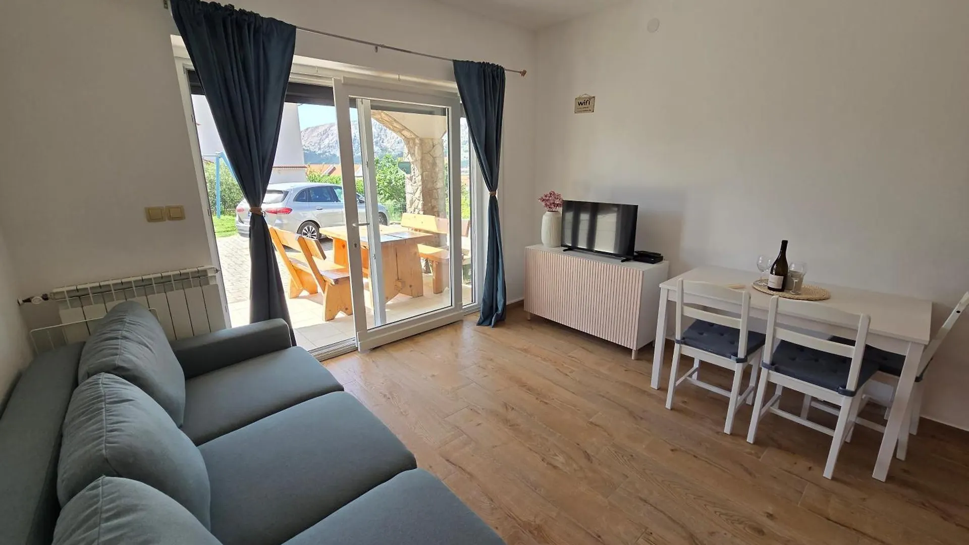 Apartments Leticia Baska